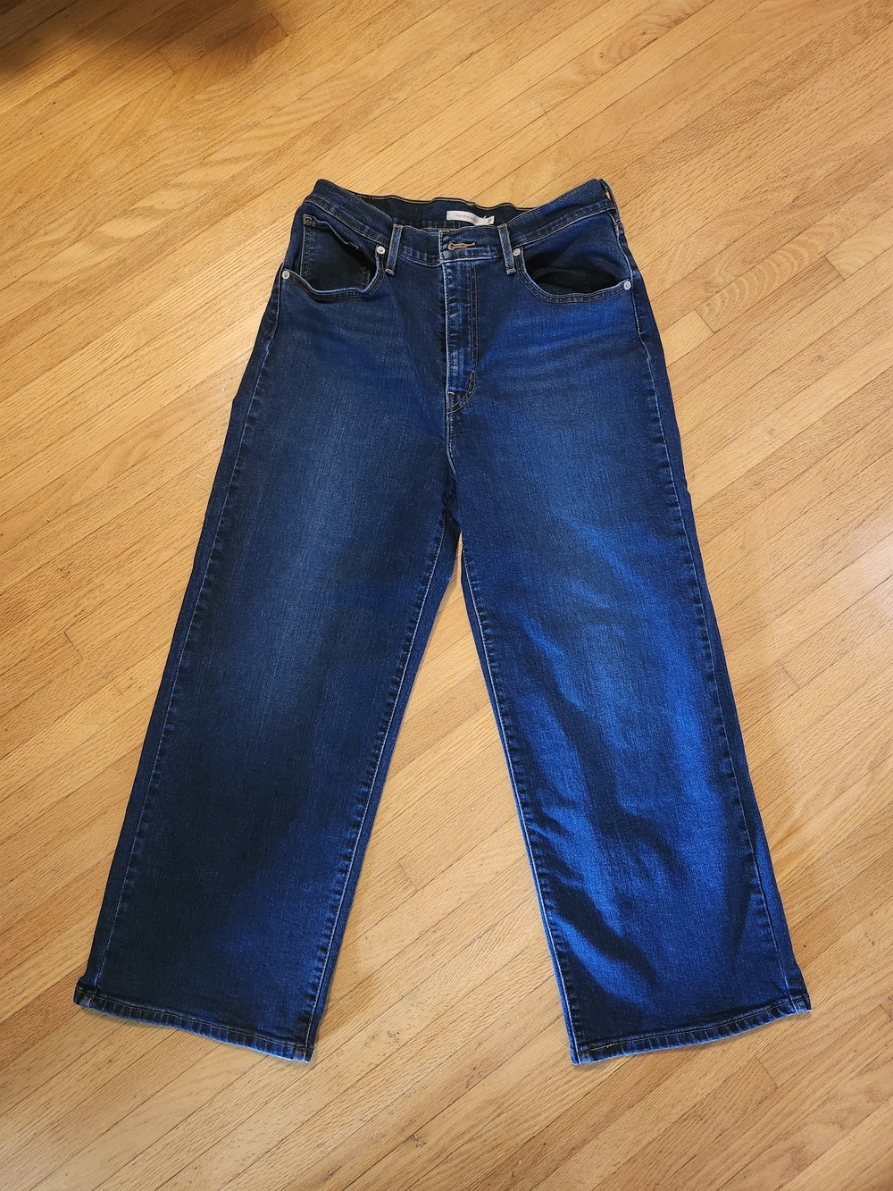 Women's Dark Blue Wide Leg, High Rise Levi Jeans